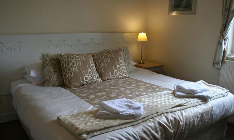 The Angel Inn rooms price check Best Prices and Availability